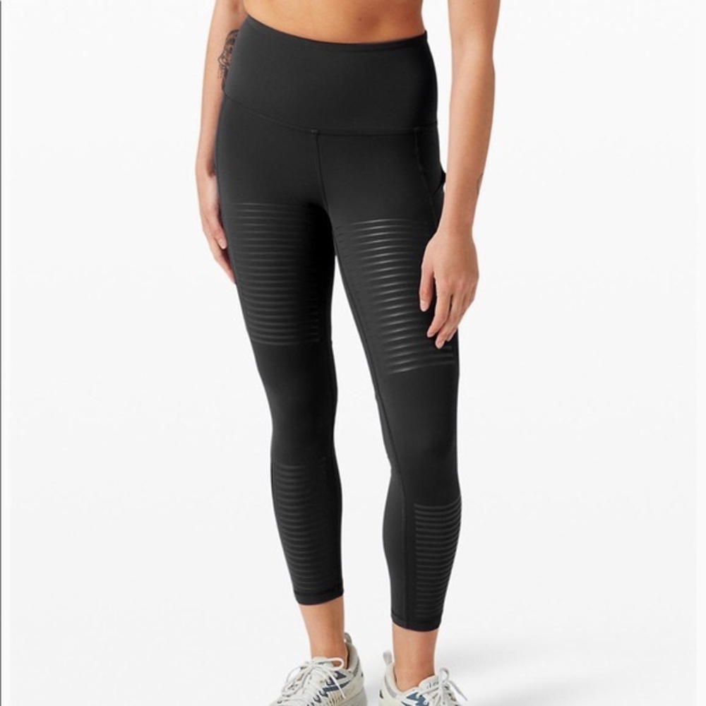 Lululemon Rogue Renegade legging